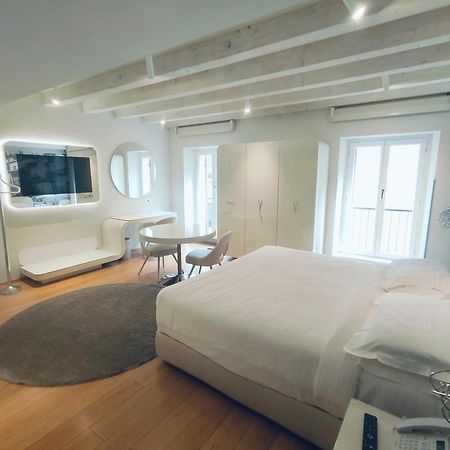 Lords Of Verona Luxury Apartments エクステリア 写真