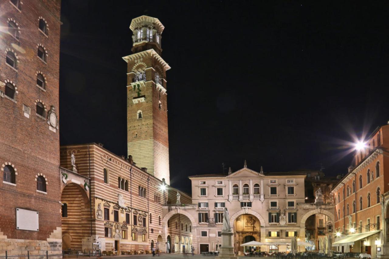 Lords Of Verona Luxury Apartments エクステリア 写真